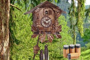 Reloj cucú a pilas: tradición y modernidad en tu hogar